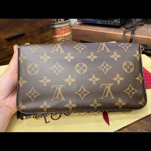 🌺 LV Pochette Felicie Monogram 🌺 - Picture 3 of 14